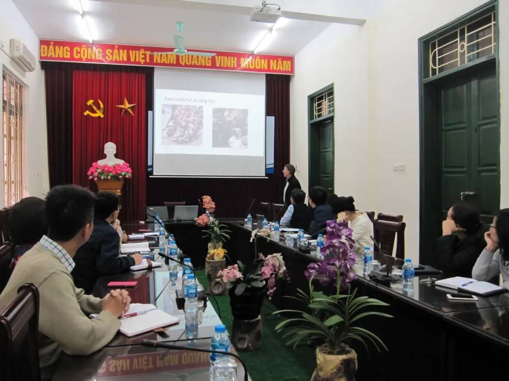 Hoạt Động Phối Hợp Giữa Viện Công Nghiệp Thực Phẩm Và Tổ Chức Tình Nguyện Australia